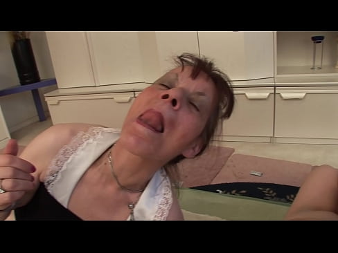 ❤️ Deux grands-mères et un grand-père font une partie à trois ️❌  Sexe at fr.josporn-com.ru ️❤